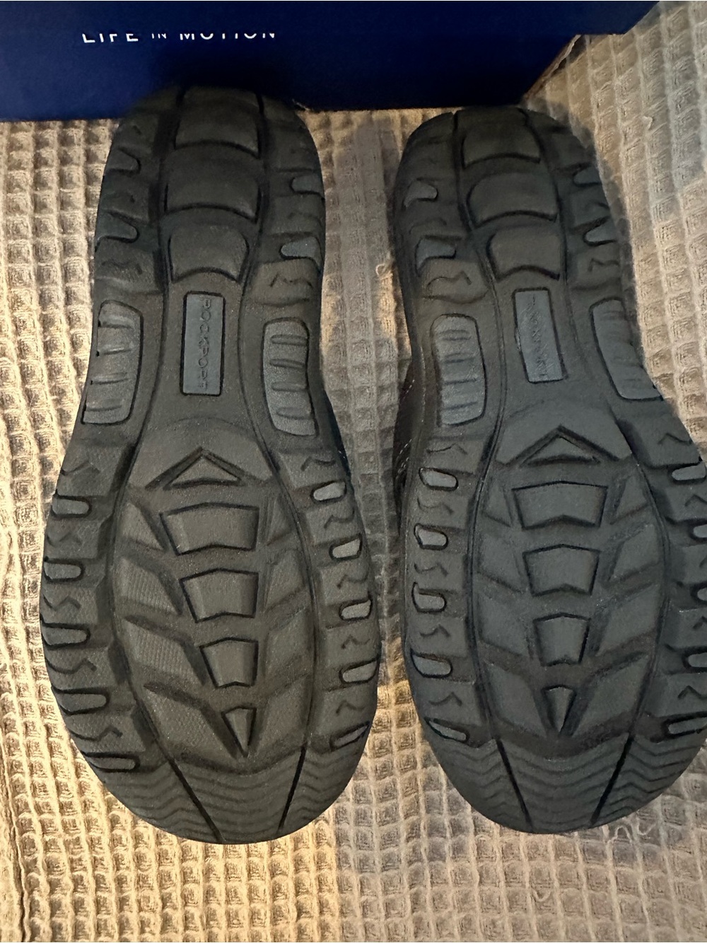 Rockport Black Thong Sandals MEN 10 - New! - Picture 3 of 6
